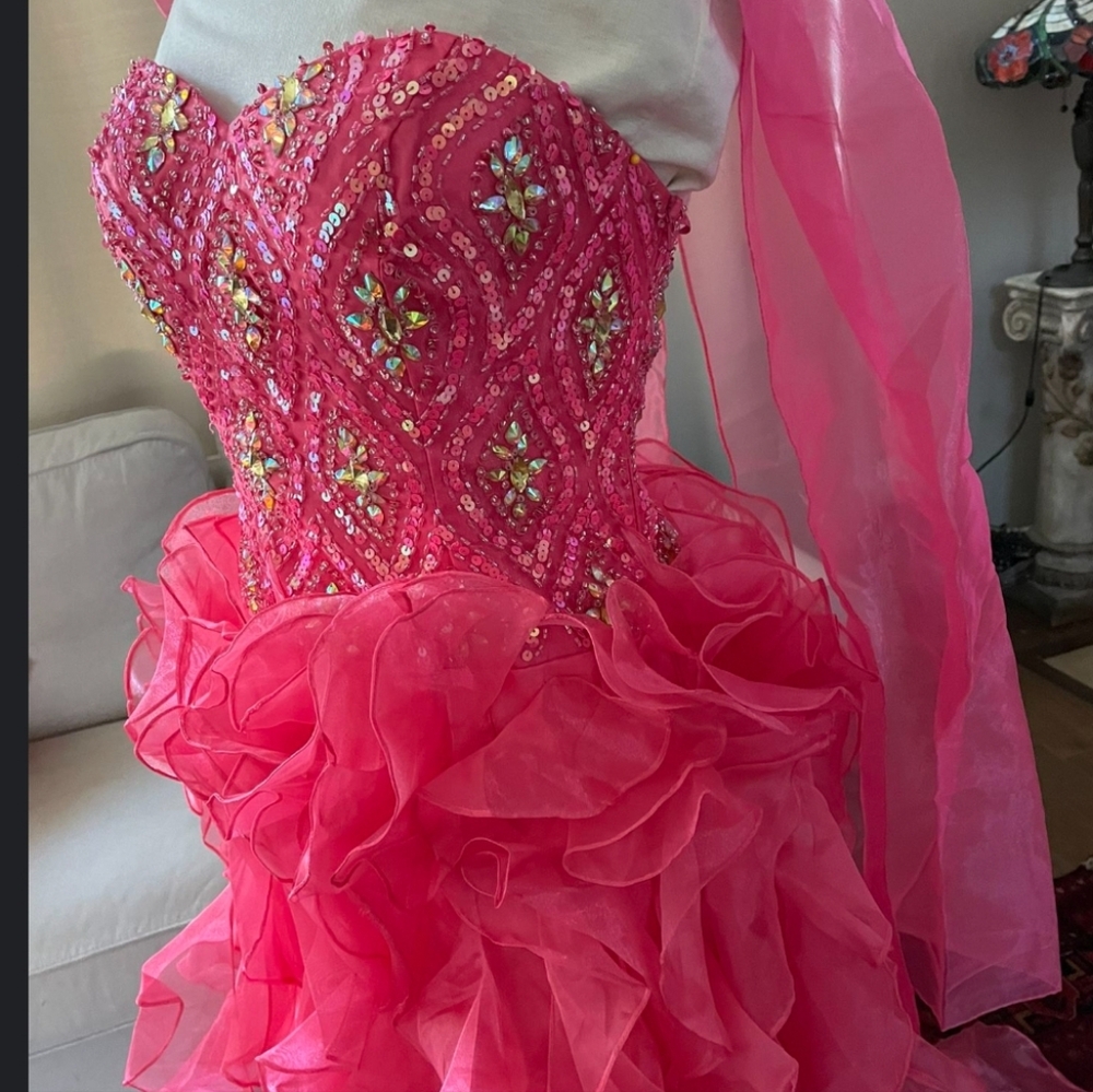 Cinderella Pink Sequin Ruffle Dress Sz.4